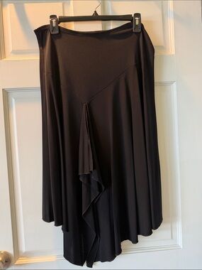 Karen Kane Black Flowing Hankerchief Skirt